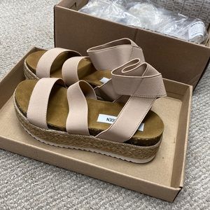 Steve Madden Kimmie Blush platform sandal
